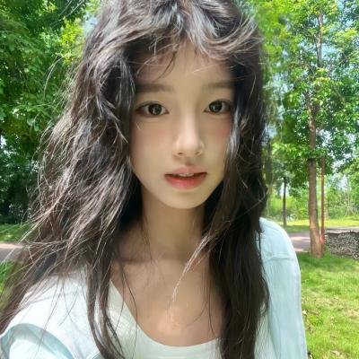 盲柳与睡女 海报