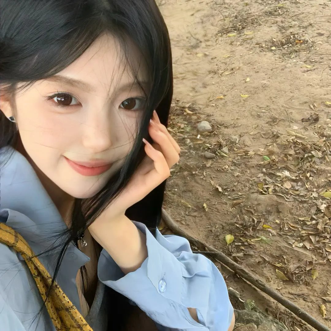 我的队长不对劲 海报