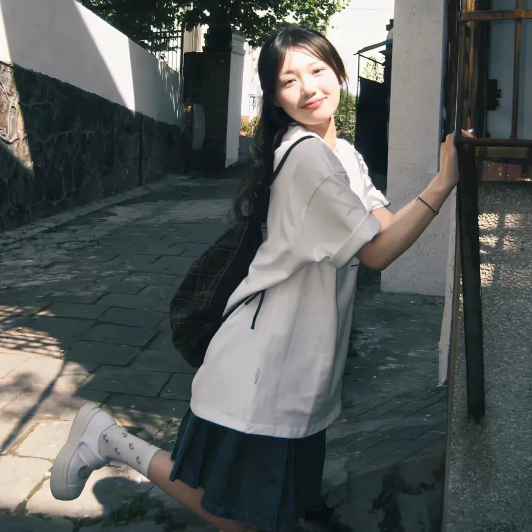 简妮 海报